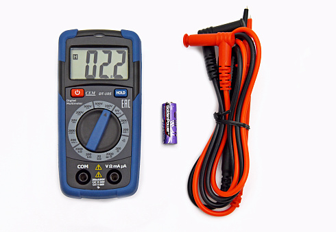 DT-105 Мультиметр цифровой